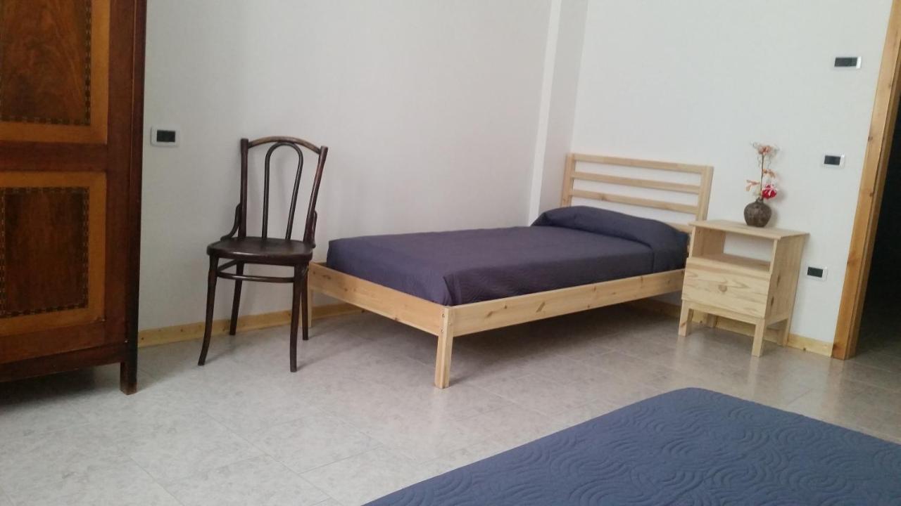 Casa Tonia Apartamento Tiarno di Sopra Exterior foto