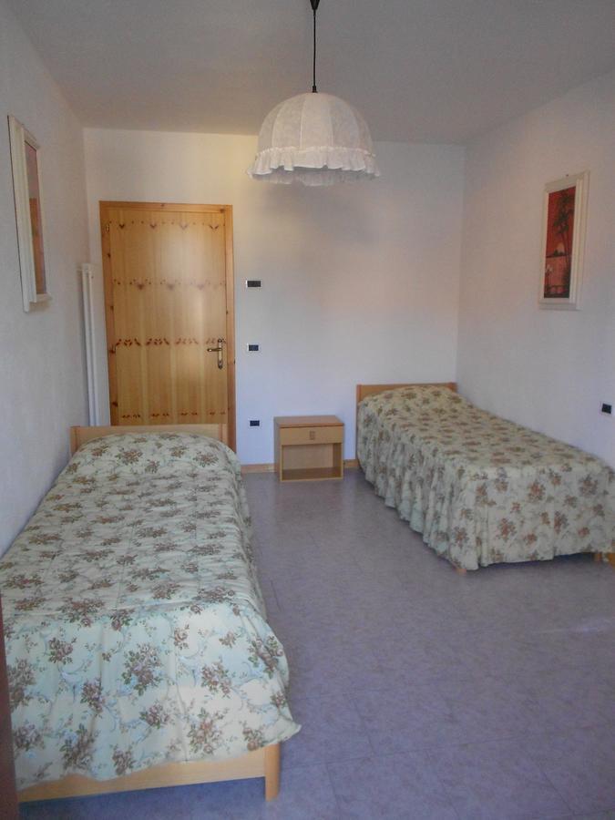 Casa Tonia Apartamento Tiarno di Sopra Exterior foto
